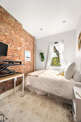 Rented by Compass | media 5