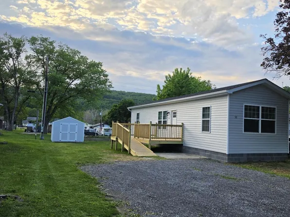 30 S Skyline Dr, Ridgeley, WV 26753