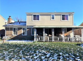 28079 Milton Ave, Warren, MI 48092