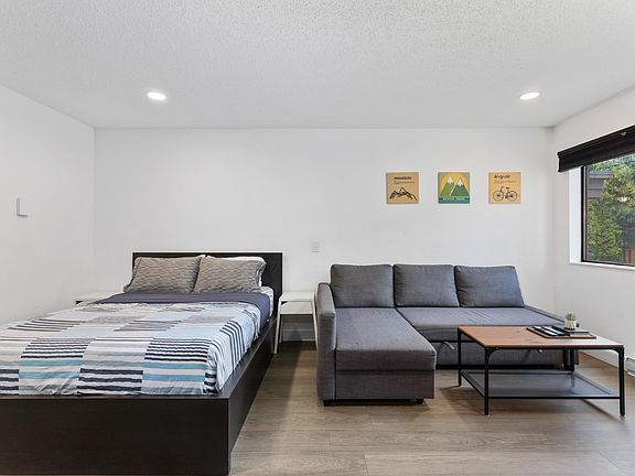 3rd image of 2129 Lake Placid Rd #104