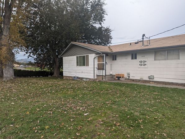 1494 Sycamore St #SS1