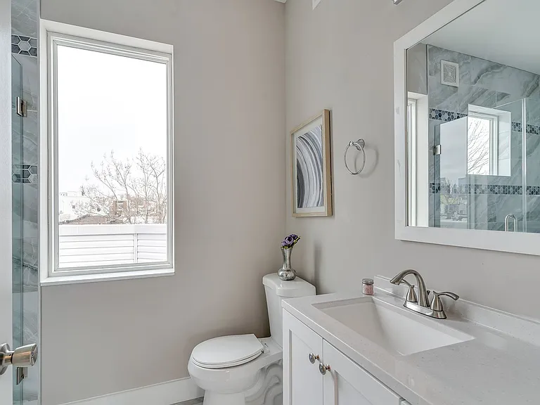 1436 N Corlies St — Photo 23