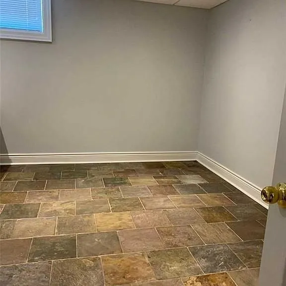 54 George Anderson Dr #BASEMENT — Photo 5