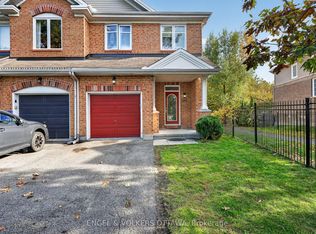 210 Stedman St, Ottawa, ON K1T 0B6