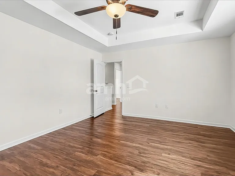 455 Sunbury Dr — Photo 8