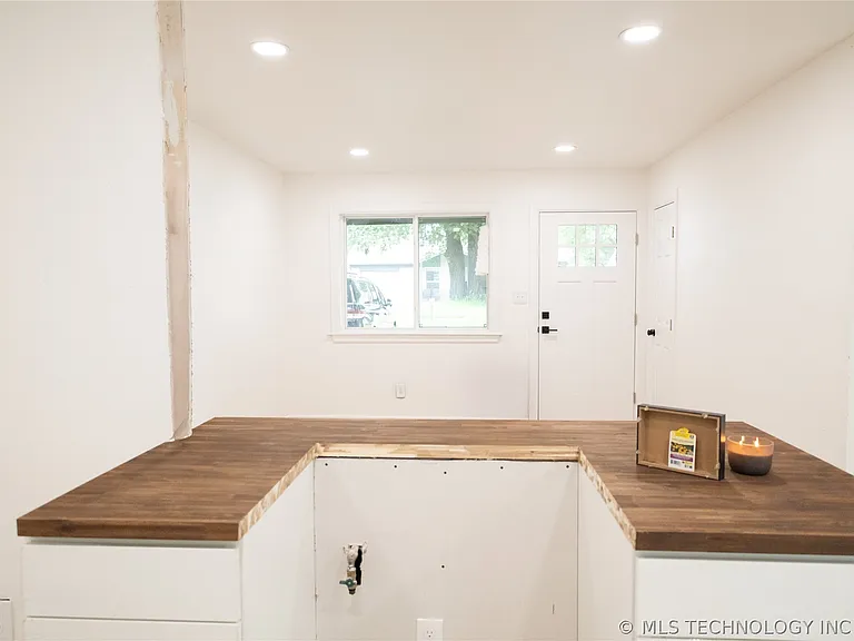 909 W El Paso Pl — Photo 15