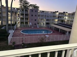 2800 NW 56th Ave APT C302, Lauderhill, FL 33313