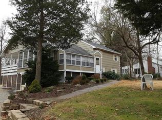 385 Roses Mill Rd, Milford, CT 06460