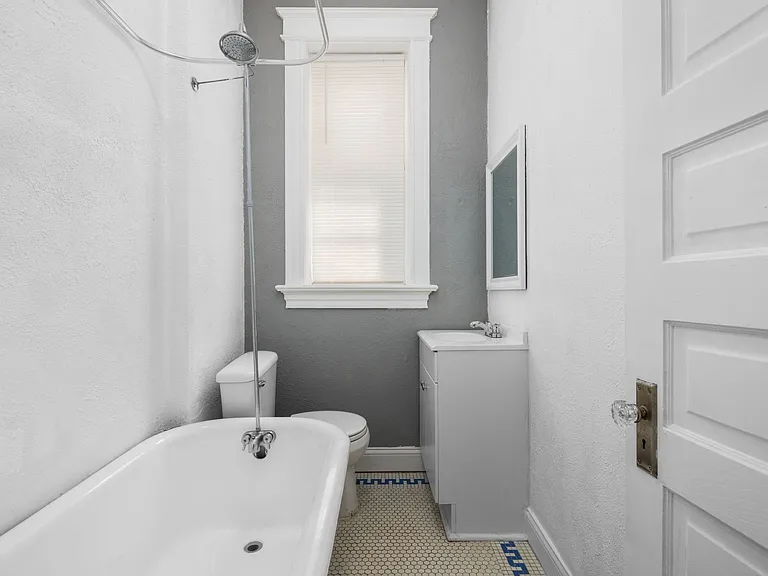 3528A Giles Ave #3528A — Photo 16