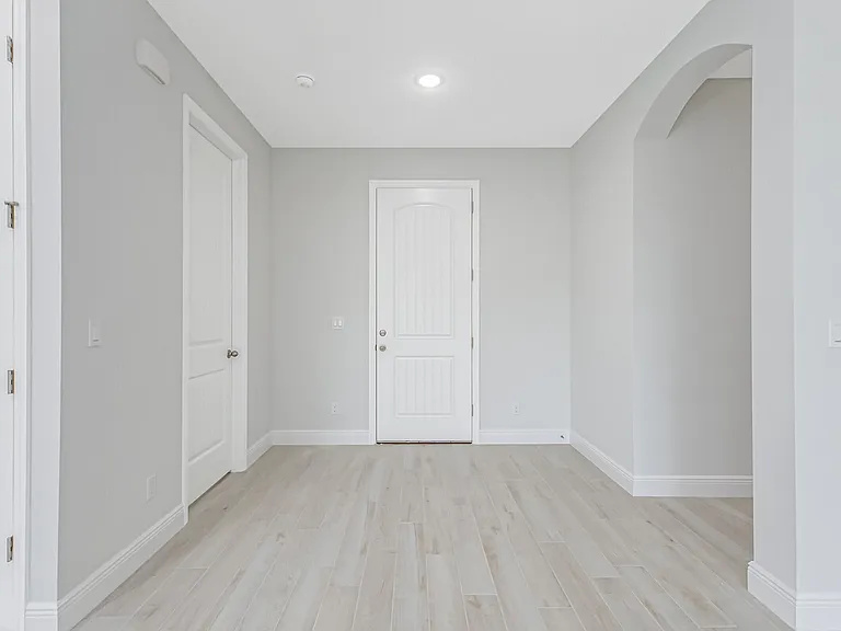 1517 Wacker Ave SE — Photo 18