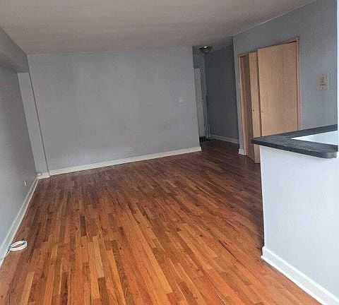 4th image of 2400 E 3rd St #E26
