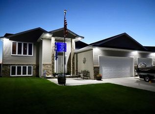 2308 10th St W, West Fargo, ND 58078
