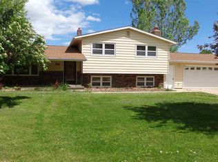 24 Nickel Pl, Spearfish, SD 57783