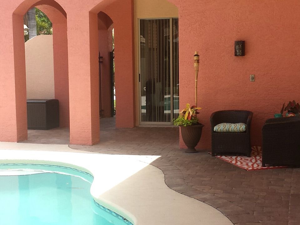 Private Courtyard