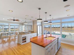 99 Seaside Ave, Guilford, CT 06437