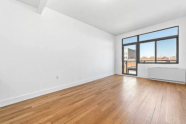 1st image of 806 Bergen St APT 4B