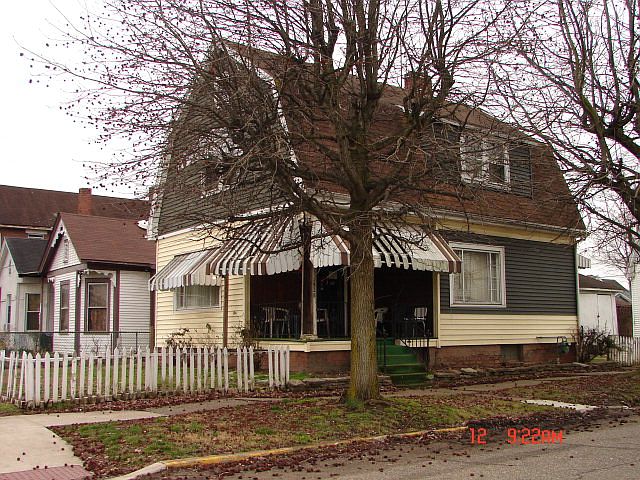 1st image of 1926 7th St