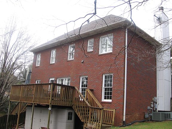 3rd image of 2509 Plantation Point Ln