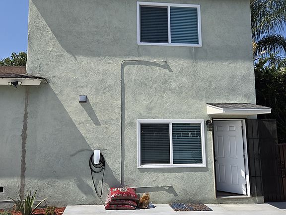 2nd image of 539 Elizabeth Ave #B
