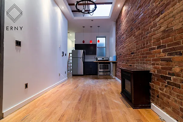 Rented by ERNY LLC | media 1