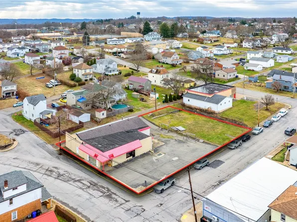 937 14th St, Monaca, PA 15061