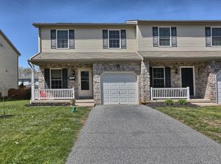 22 E 3rd St, Quarryville, PA 17566