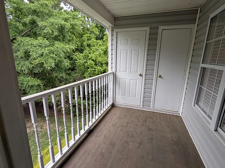 132 Rivertree Ln — Photo 23
