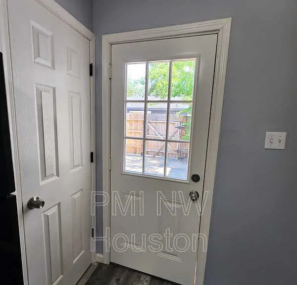 2677 Gessner Rd #202 — Photo 2