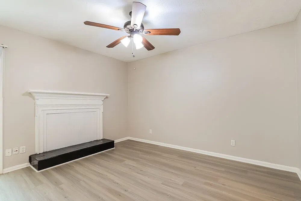 3 bed, 2.5 bath, 1760 sqft, $2,680 — Photo 4