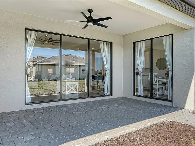 4909 Oyster Pearl St — Photo 12