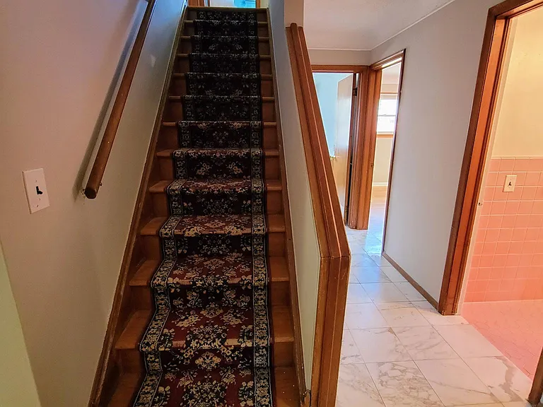19801 Edmunton St — Photo 15