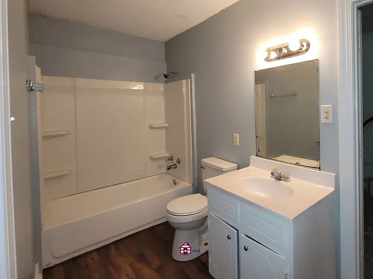 1317 Florida St — Photo 5