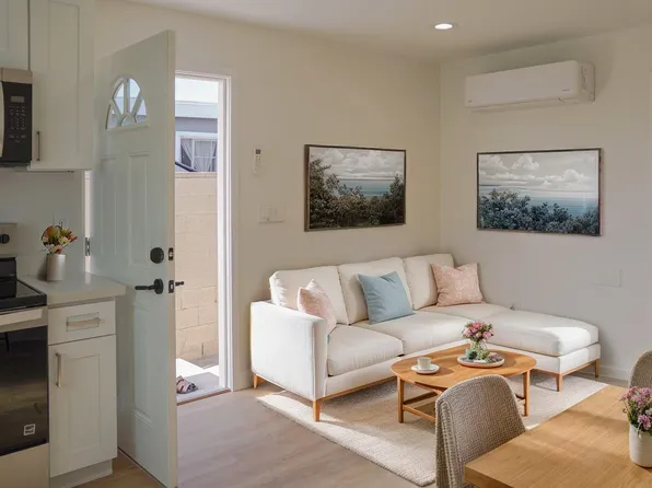 1403 W Elder Ave #A, Santa Ana, CA 92704