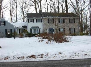 816 Flintlock Ridge Rd, Mechanicsburg, PA 17055