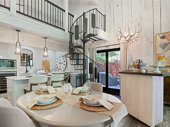 2nd image of 237 Glan Tai Dr