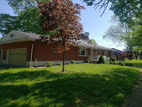 3rd image of 4913 Tall Oaks Dr