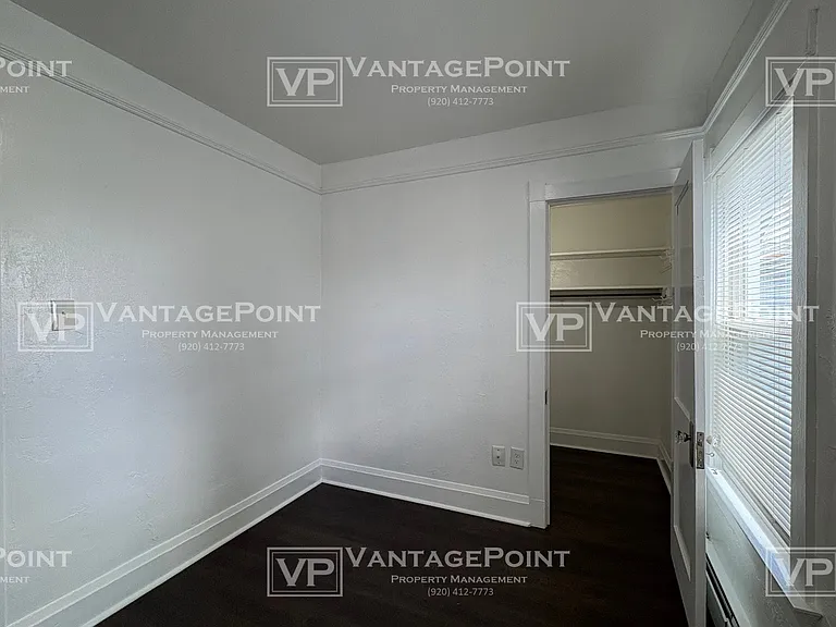 604 S Maple Ave — Photo 9
