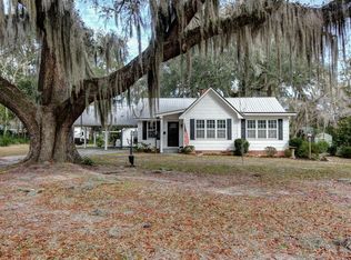 117 E Mills Ave, Hinesville, GA 31313