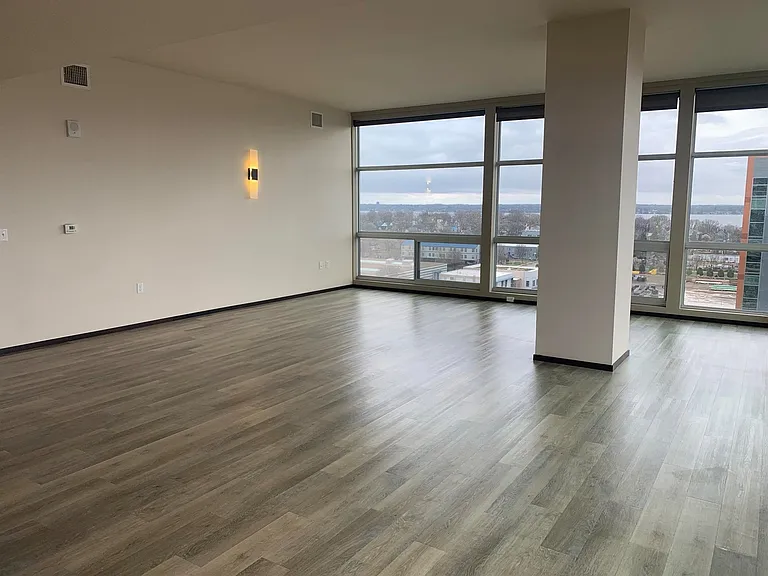 Living room-View 3