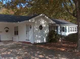 614 Lakemont Dr, Dalton, GA 30720
