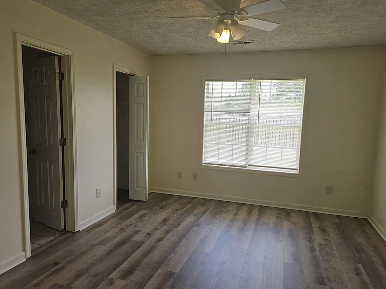 2701 Ashby Dr — Photo 10