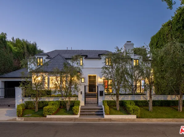 1719 Ambassador Ave, Beverly Hills, CA 90210