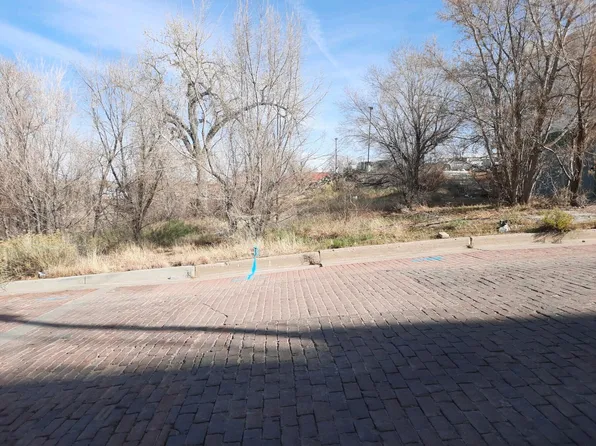 112 N Walnut St, Trinidad, CO 81082