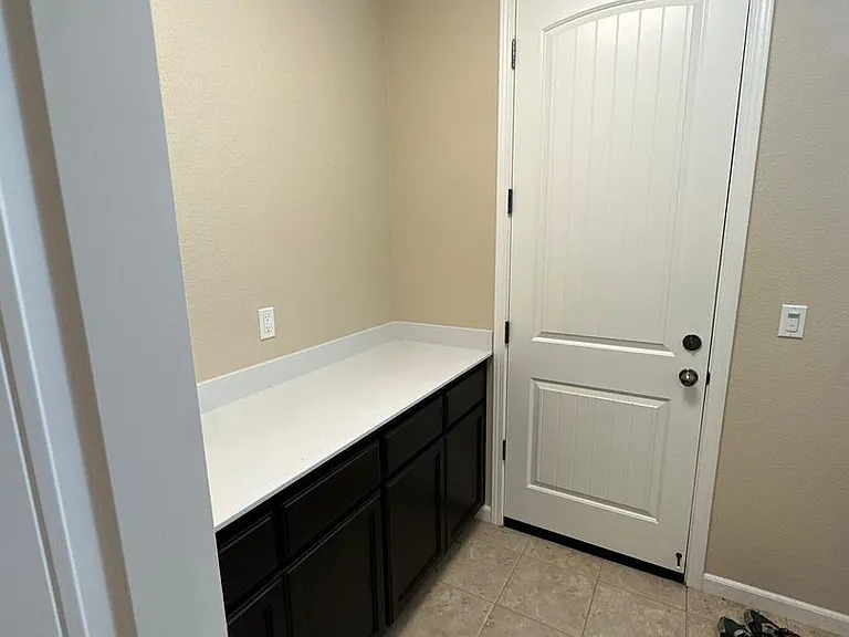3251 Tinker Creek Way — Photo 25