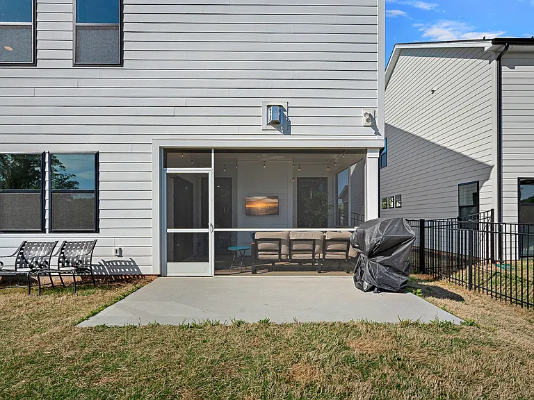 8604 Bridgegate Dr — Photo 36