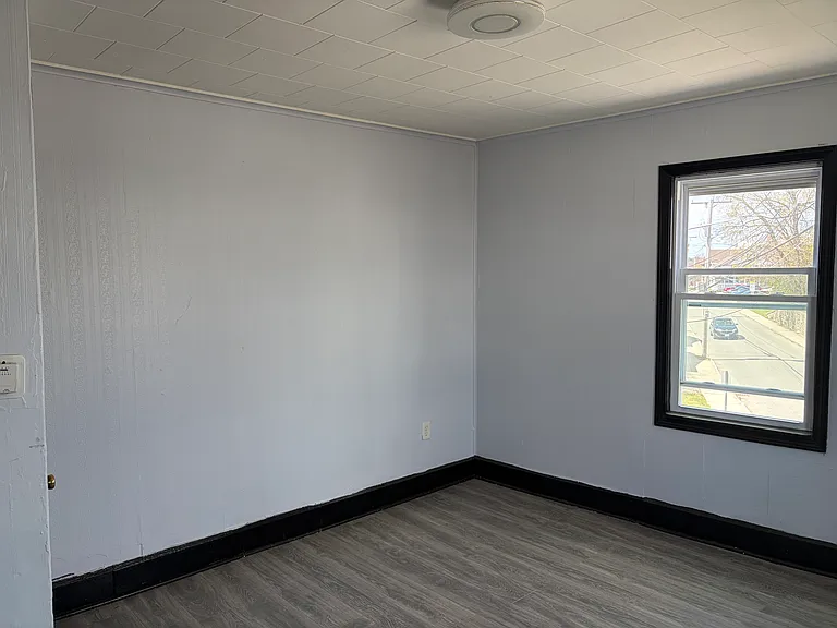 36 Lake St #1 — Photo 12