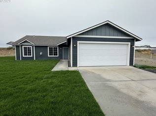 2564 Oriole St, Umatilla, OR 97882
