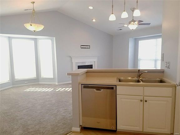 5th image of 309 Clayton Crossing Dr #D
