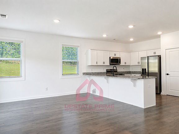 5th image of 1455 Darrowby Way