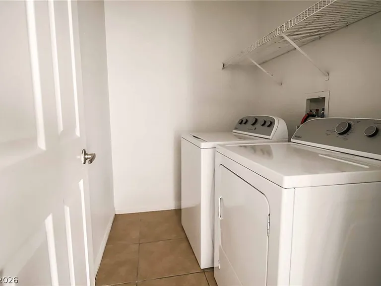 4420 Pacific Crest Ave — Photo 21